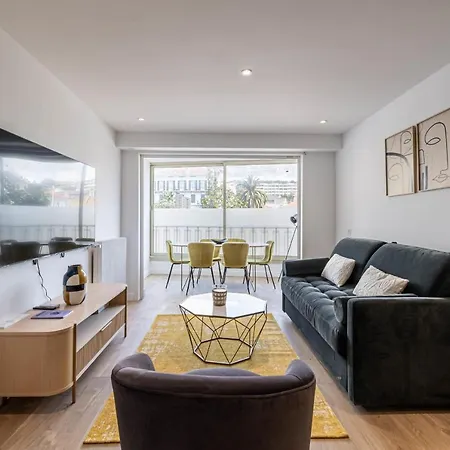 アパート Magnificent 3room Quiet Balcony *