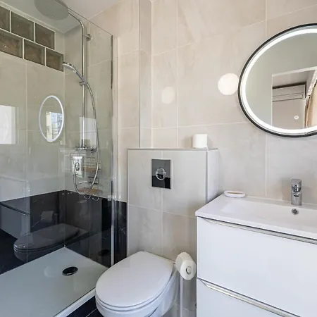 Magnificent 3room Quiet Balcony