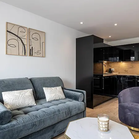 Apartamento Magnificent 3room Quiet Balcony